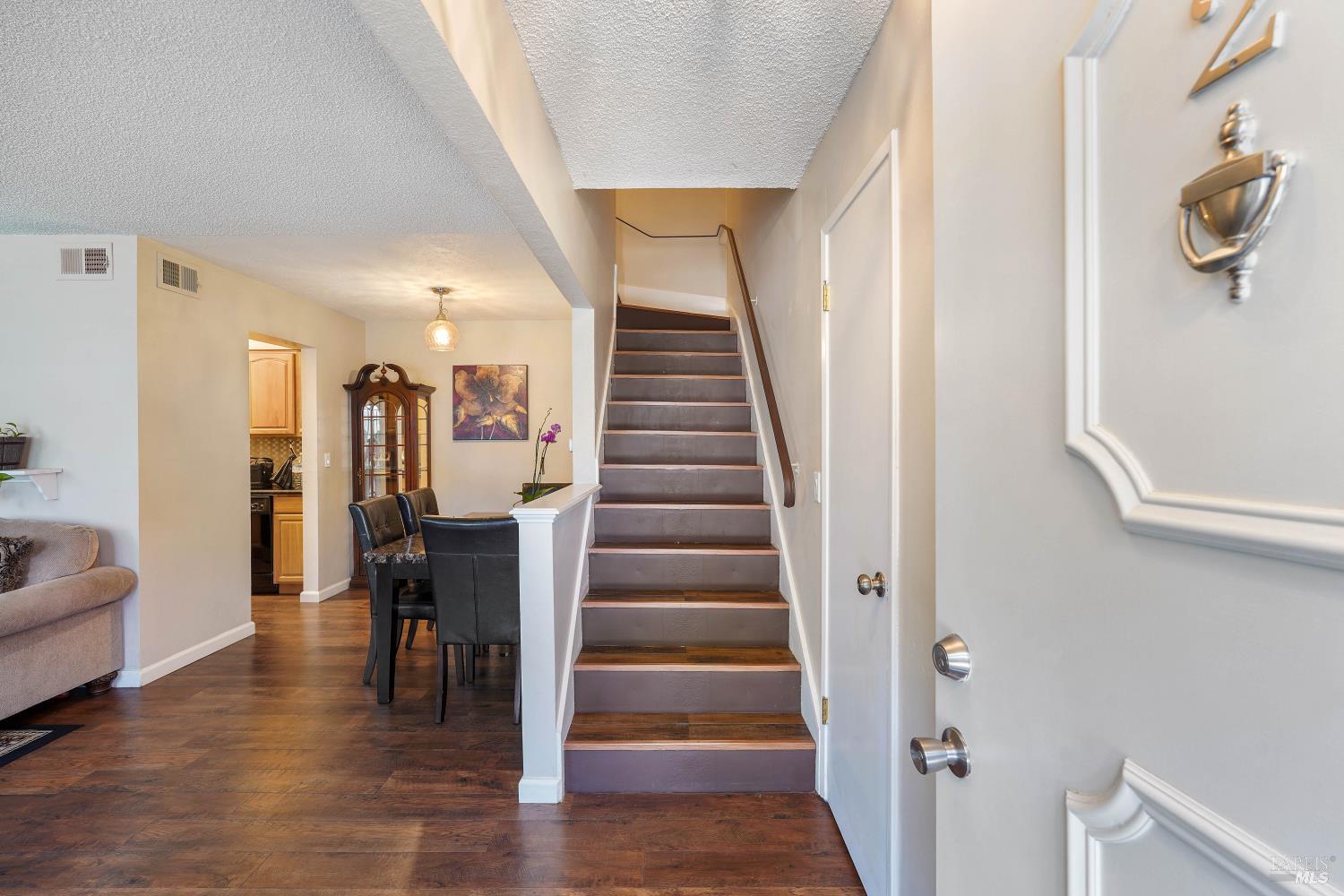142 Del Rio Circle, Unit 2 Vacaville, CA 95687 - Photo 12 of 41