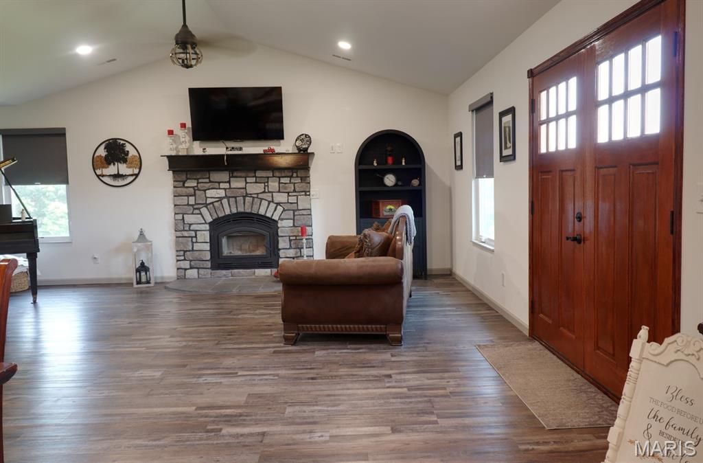 1275 Finney Road Robertsville, MO 63072 - Photo 6 of 26