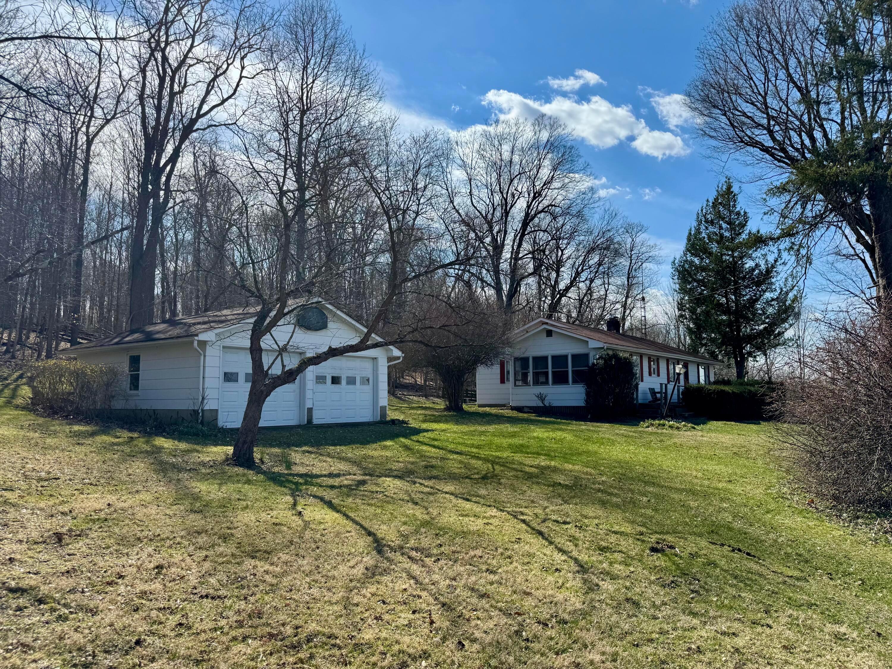 3090 Melick Road Utica, OH 43080 - Photo 11 of 36 IMG_0957