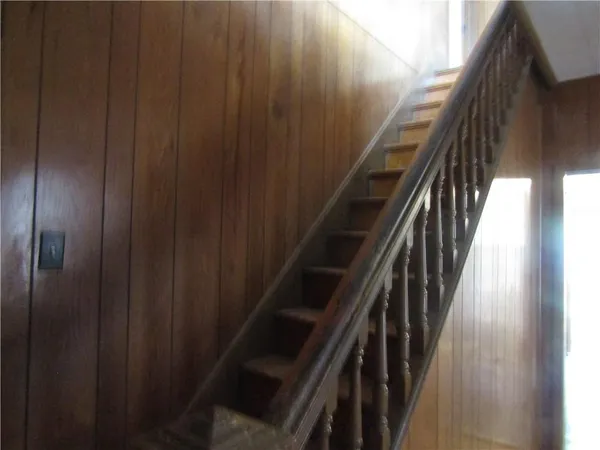 a view of entryway