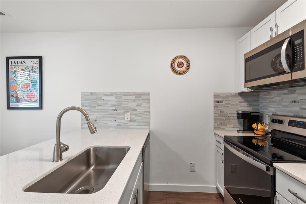 6409 Burns Street, Unit 107 Austin, TX 78752 - Photo 7 of 20
