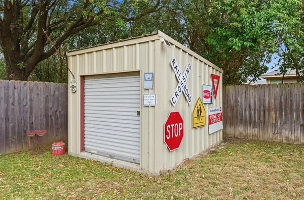 a view of outdoor space with sign board