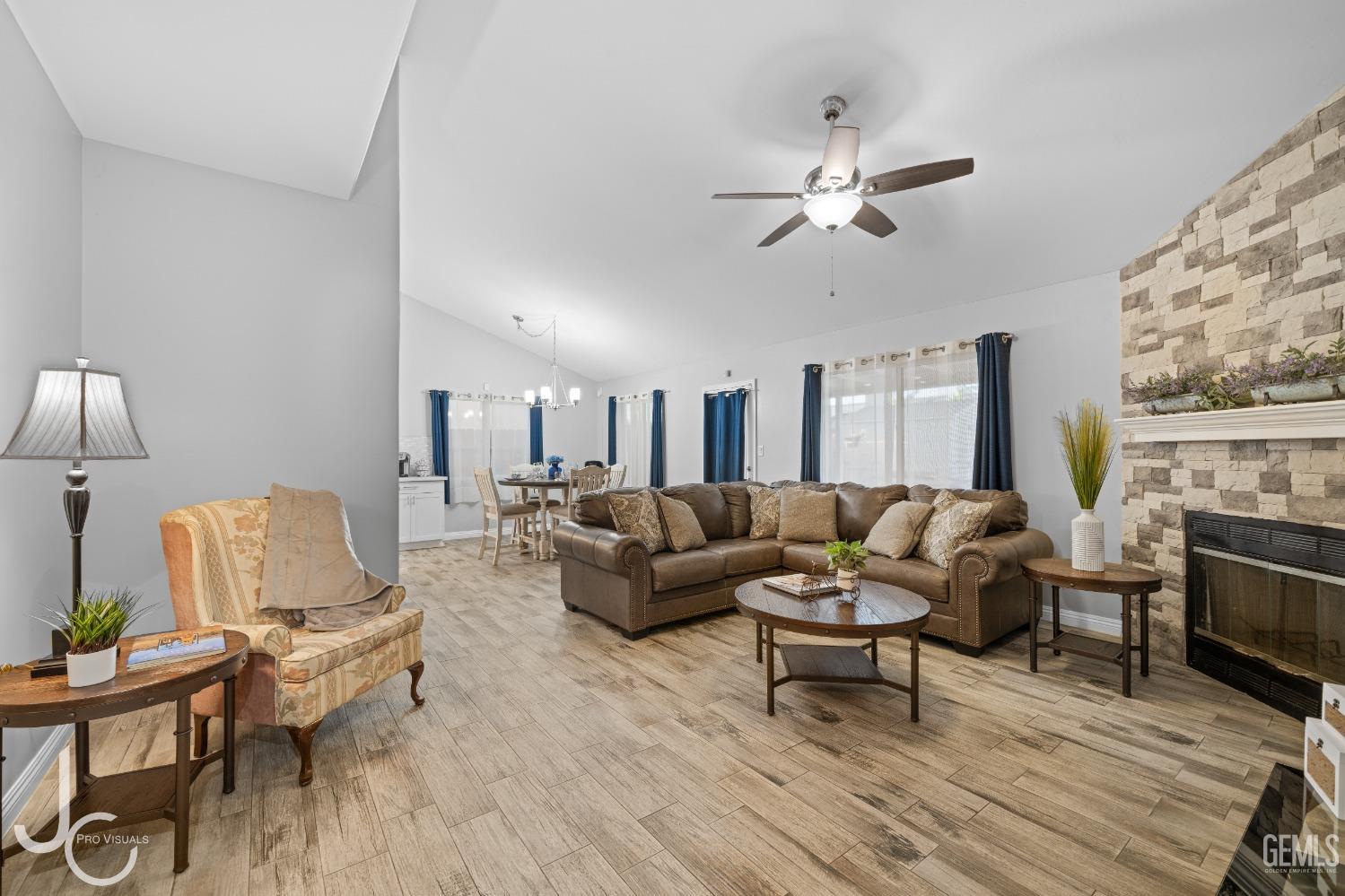 Undisclosed Address Bakersfield, CA 93307 - Photo 7 of 31 a living room with furniture