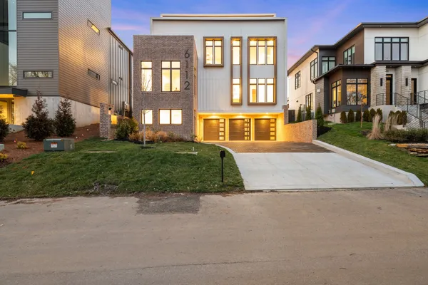 $1,799,999 | 6112 Hill Cir Drive, Nashville, TN 37209