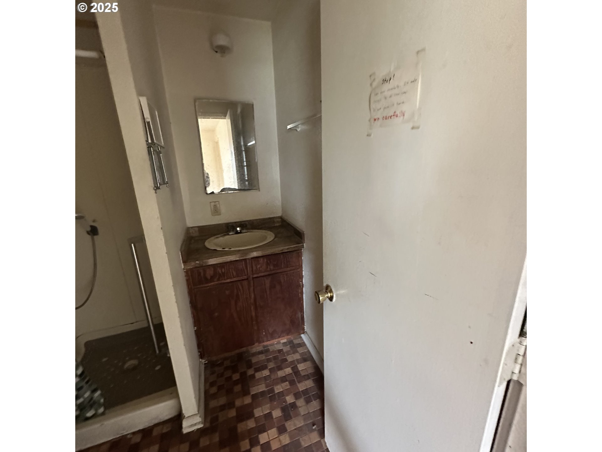 737 Myrtle Avenue Reedsport, OR 97467 - Photo 12 of 27 Gallery Image 12