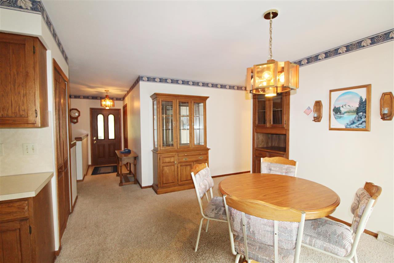 10075 Coldwater Road Flushing, MI 48433 - Photo 12 of 35 50077545-11.JPG