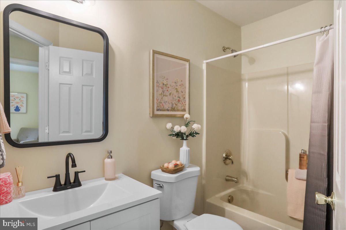 462 Oak Lee Drive Ranson, WV 25438 - Photo 23 of 50 Gallery Image 23