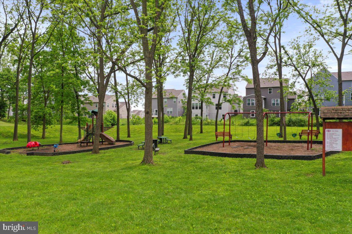 462 Oak Lee Drive Ranson, WV 25438 - Photo 42 of 50 Gallery Image 42