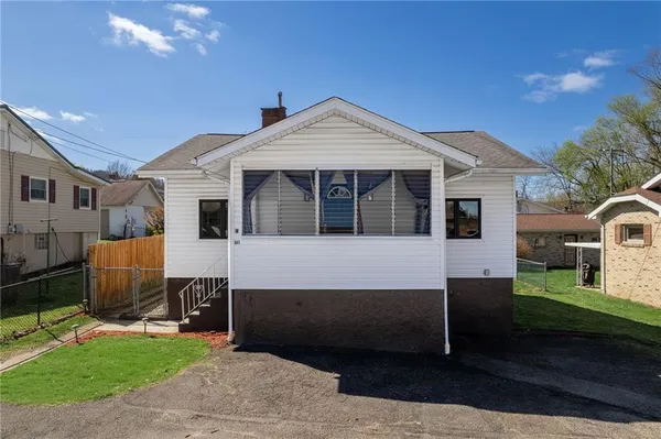 $157,500 | 603 Memorial Drive, New Kensington, PA 15068