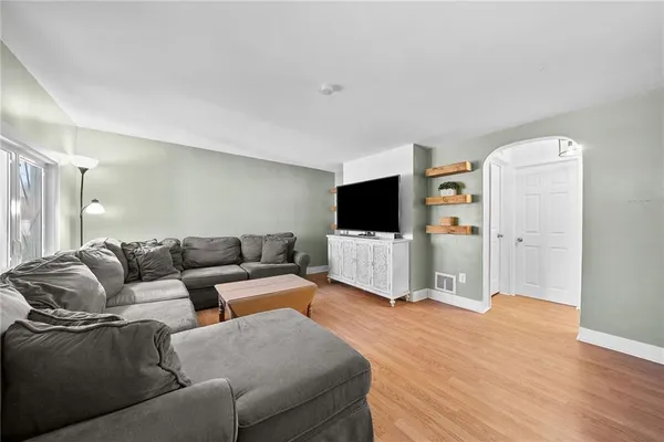 $157,500 | 603 Memorial Drive, New Kensington, PA 15068