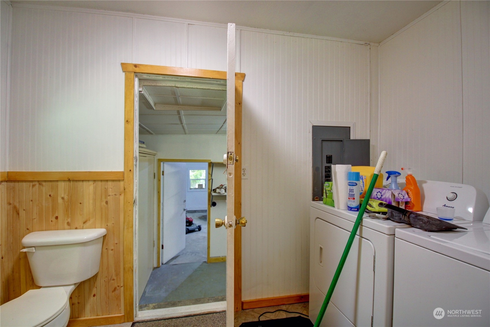 16105 OK Mill Road Snohomish, WA 98290 - Photo 23 of 34 a bathroom with a toilet and a sink