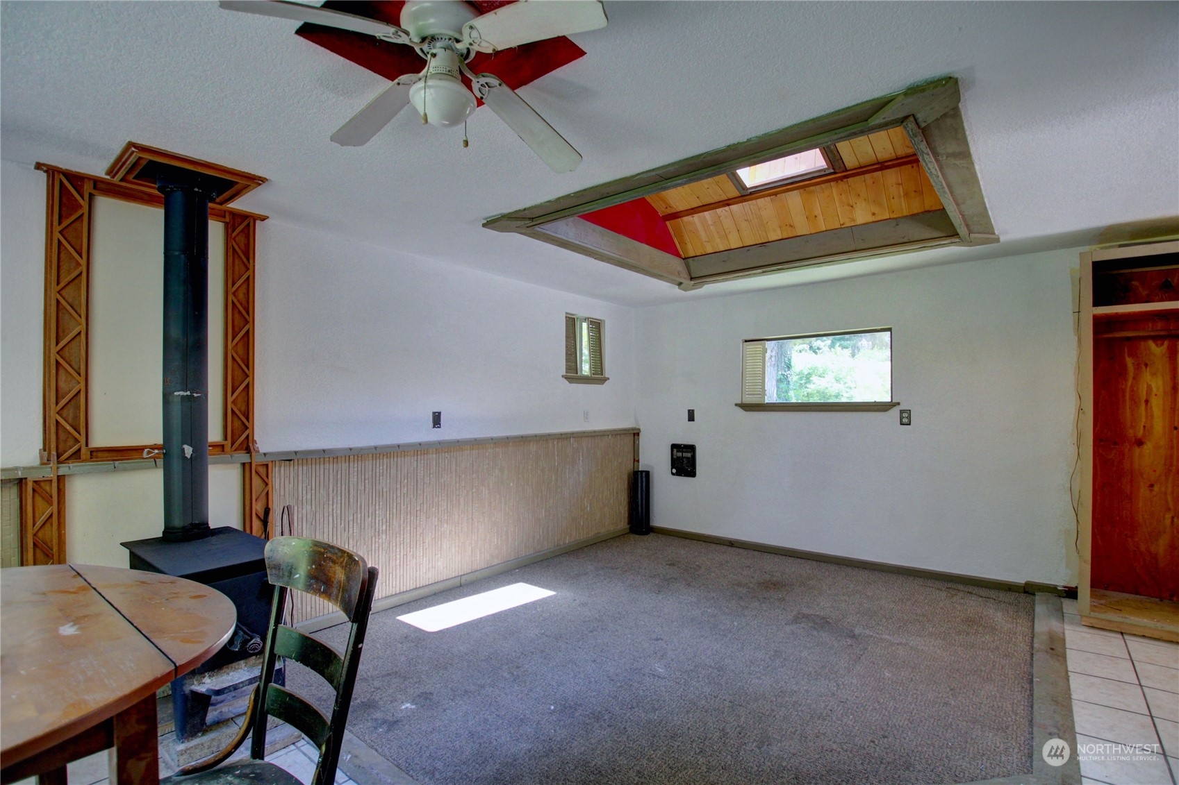 16105 OK Mill Road Snohomish, WA 98290 - Photo 30 of 34 a view of room with workspace and window