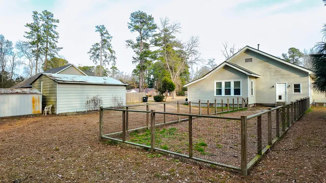 $340,000 | 202 Quaker Street, St. George, SC 29477
