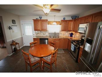 428 Wiegerstown Road O'Fallon, IL 62269 - Photo 6 of 24 Gallery Image 6