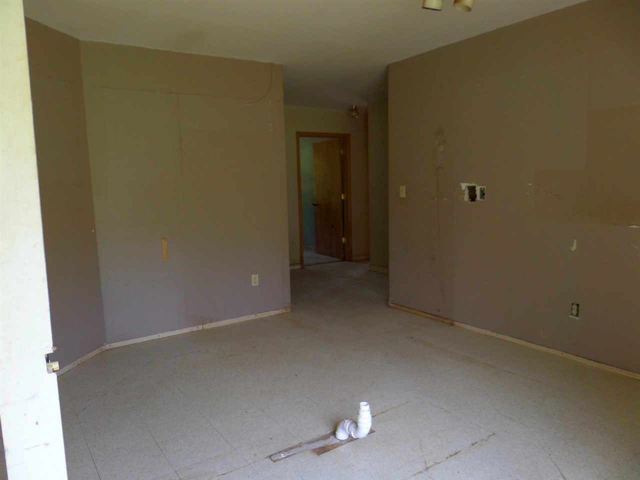 24430 Graded Road Williams, IN 47470 - Photo 5 of 17