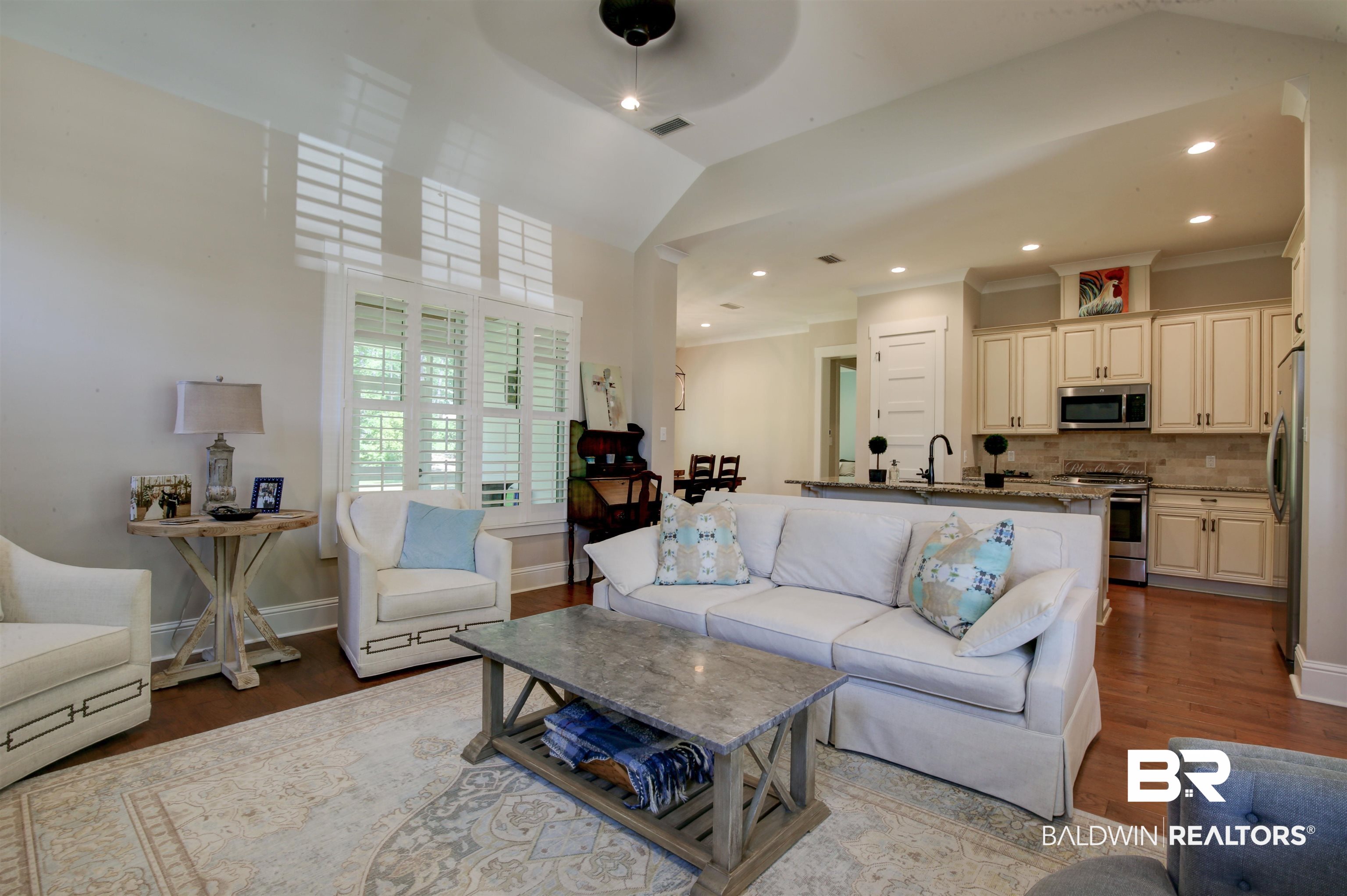 469 Colony Drive Fairhope, AL 36532 - Photo 9 of 31 Great Room with Vaulted C