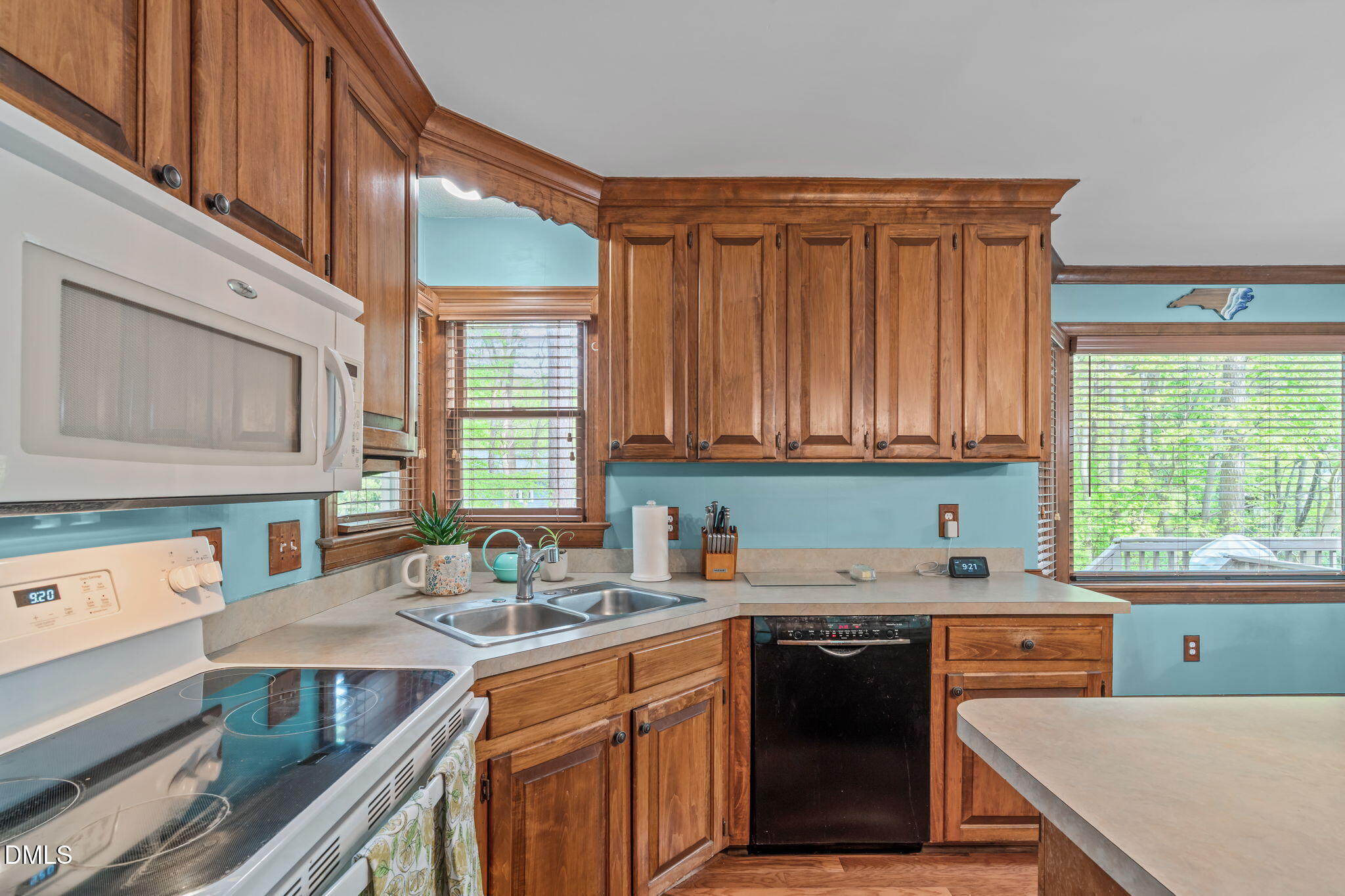 107 Ridge Hollow Court Cary, NC 27513 - Photo 13 of 44 A-12