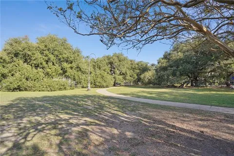 $365,000 | 1703 Coliseum Street, Unit 1, New Orleans, LA 70130