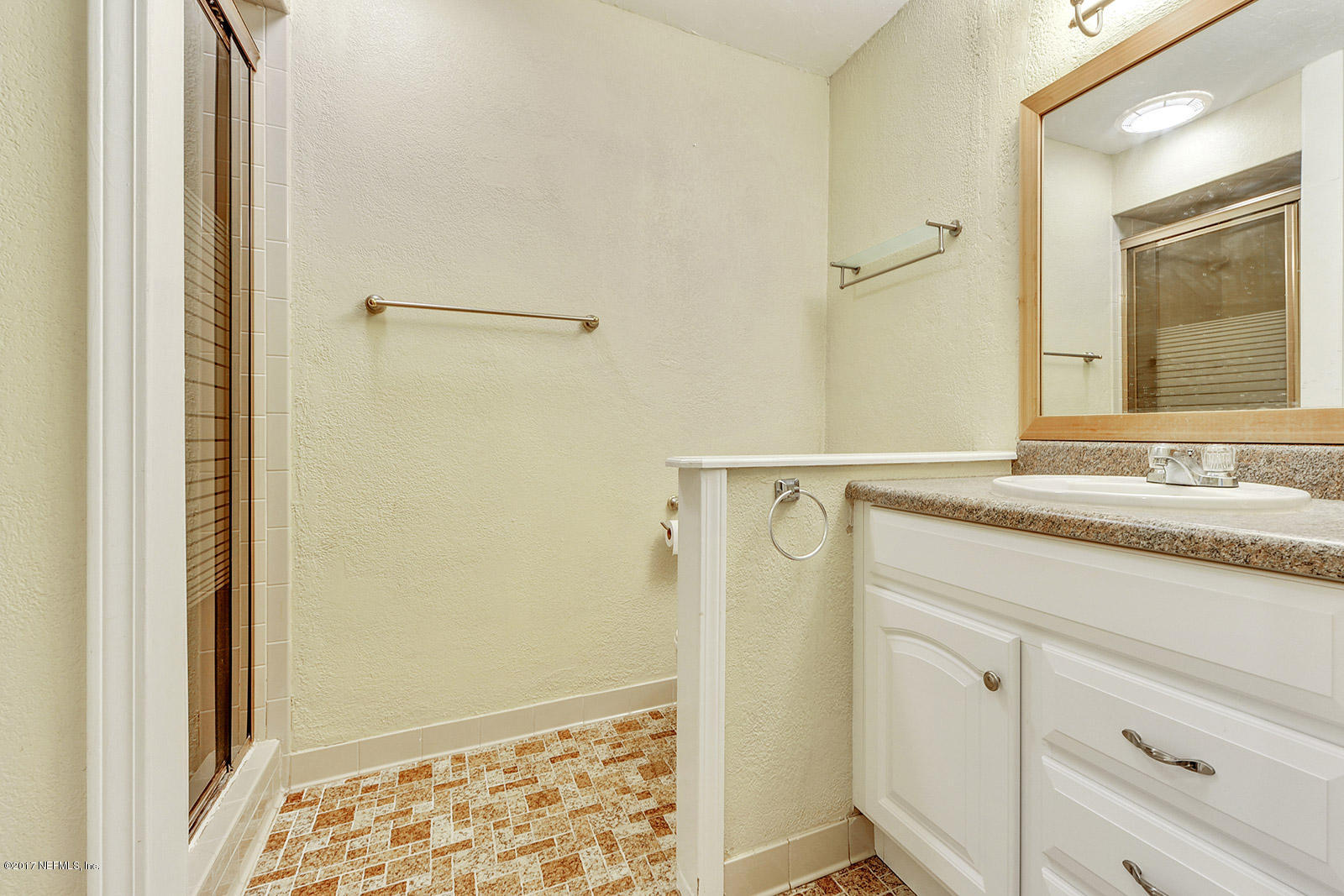 8141 Pine Lake Road Jacksonville, FL 32256 - Photo 18 of 23 018_1600x1067_mls (1)