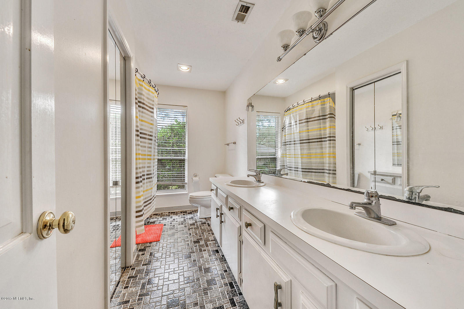8141 Pine Lake Road Jacksonville, FL 32256 - Photo 20 of 23 021_1600x1067_mls