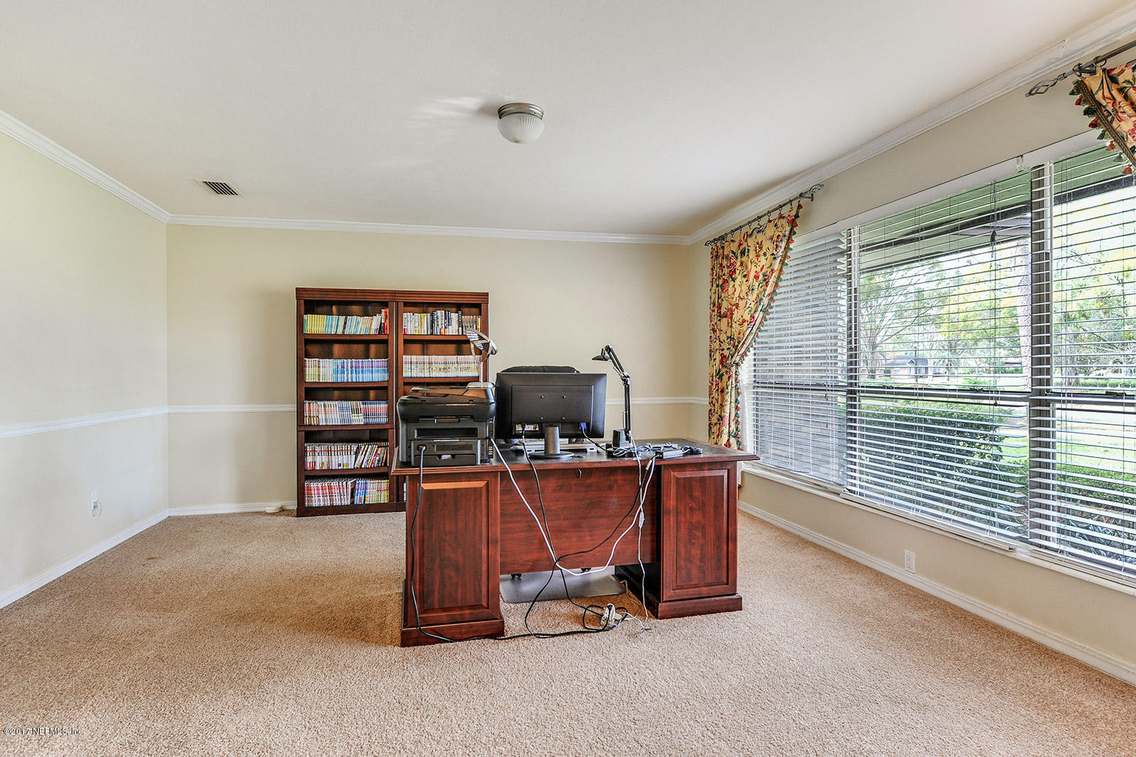 8141 Pine Lake Road Jacksonville, FL 32256 - Photo 7 of 23 008_1600x1067_mls