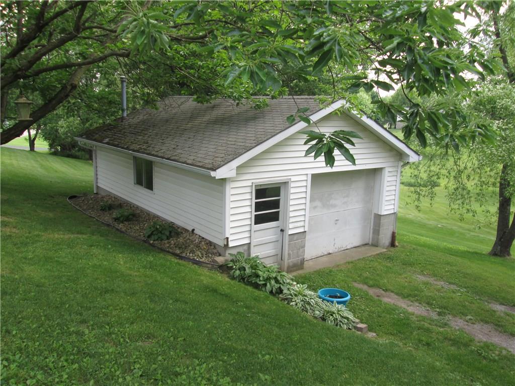 940 Bonniebrook Road Butler, PA 16002 - Photo 16 of 17