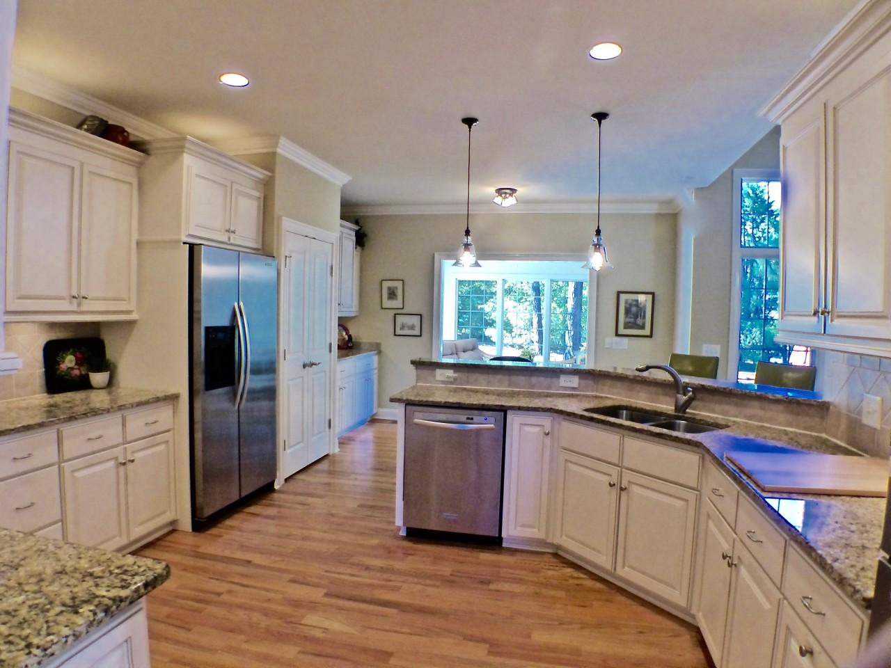 3 Oak Meadow Road Pinehurst, NC 28374 - Photo 9 of 27 Stainless Appliances, Granite counter tops, custom cabinets.