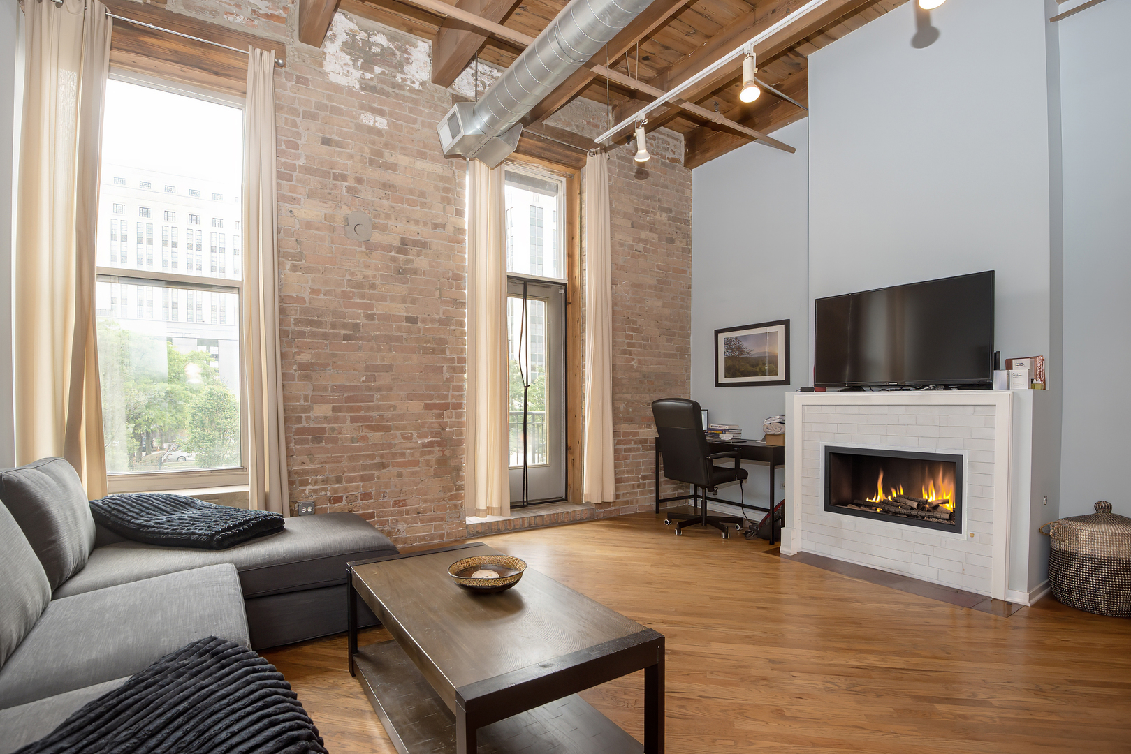 500 South Clinton Street, Unit 251 Chicago, IL 60607 - Photo 9 of 19