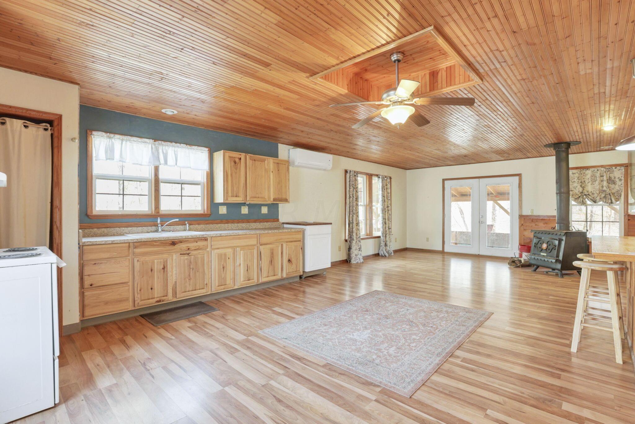5137 Pleasant Chapel Road Southeast Newark, OH 43056 - Photo 44 of 77 APT Kitchen