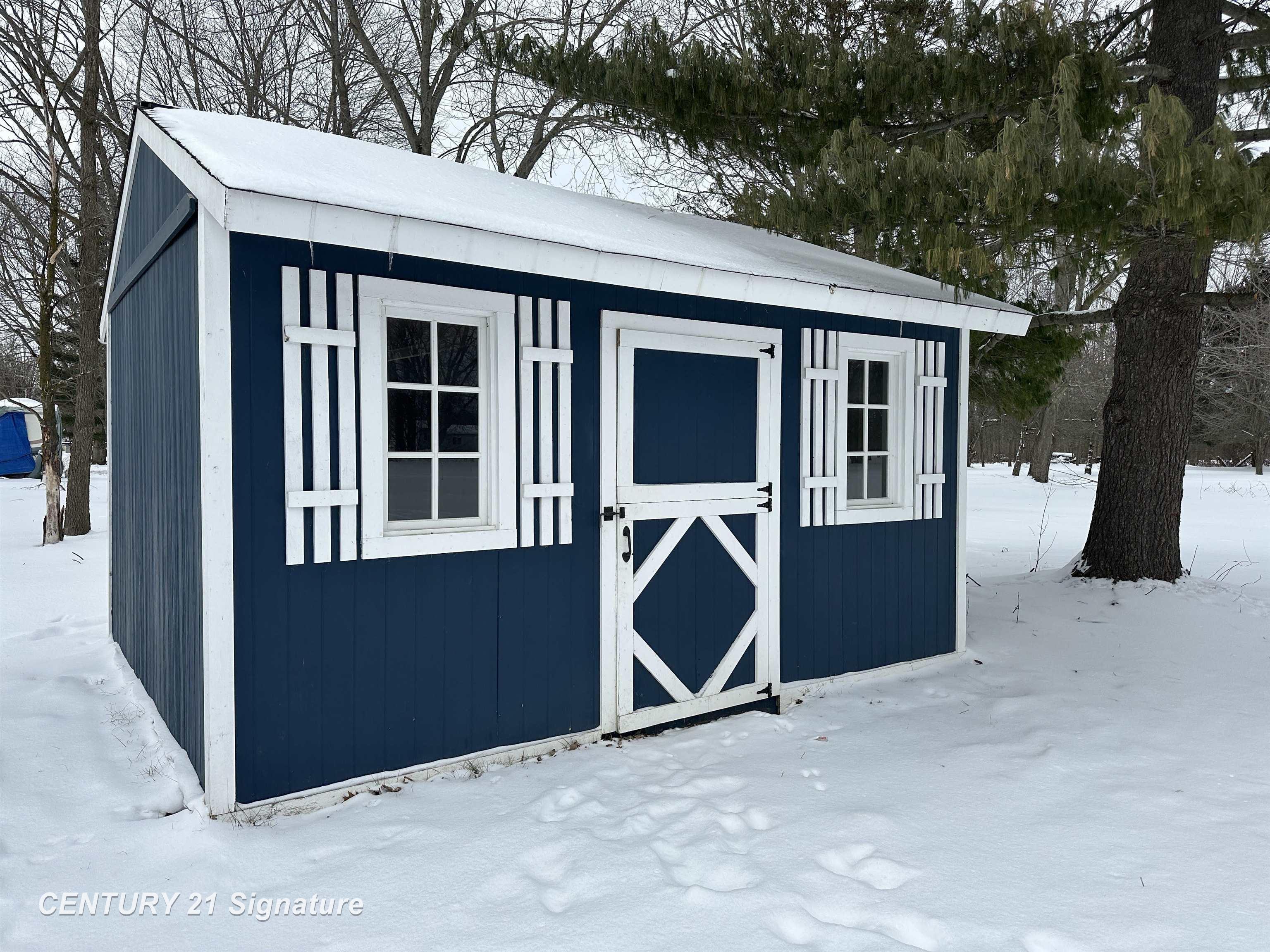 8040 Beecher Road Flushing, MI 48433 - Photo 17 of 22