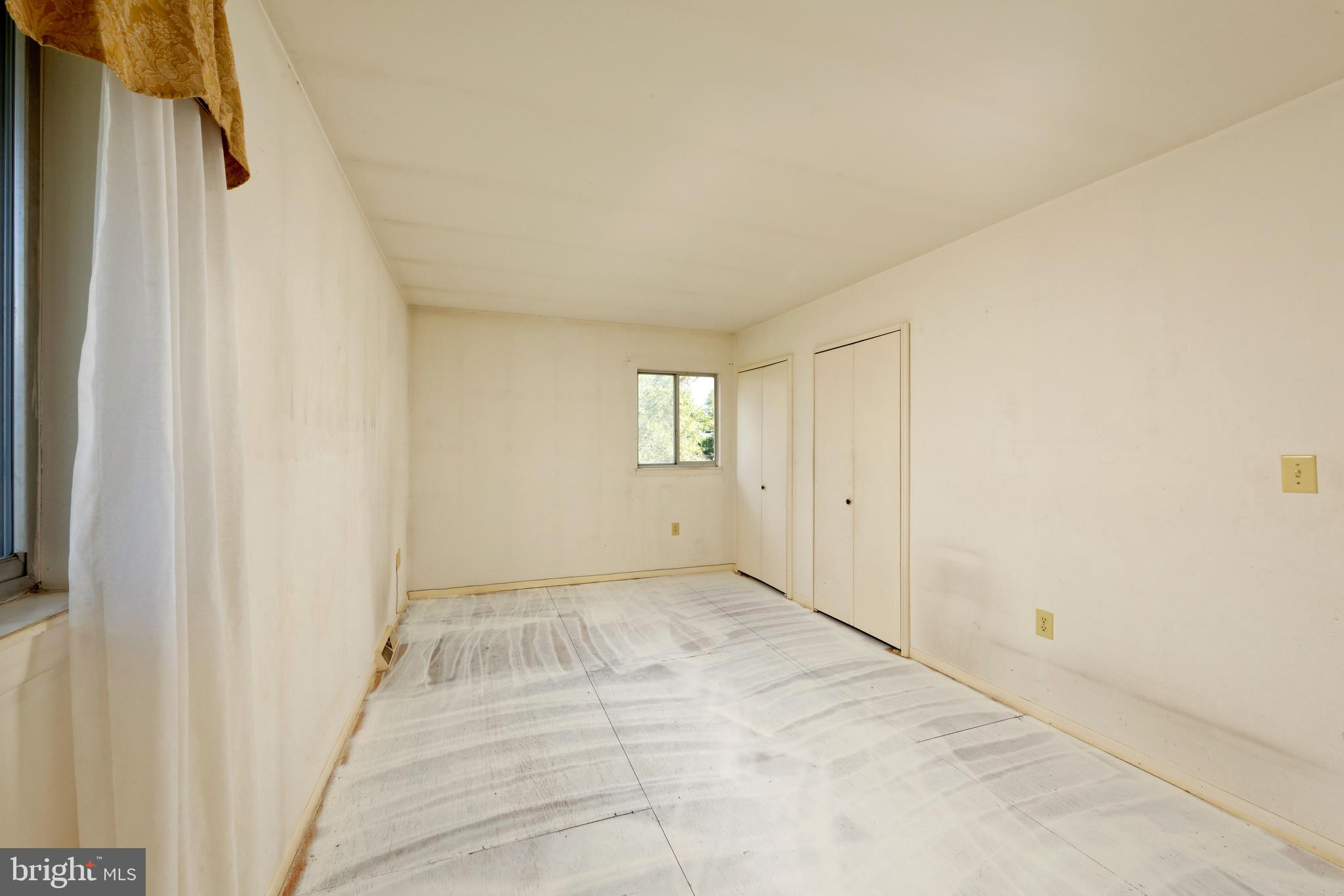 23281 Dover Road Middleburg, VA 20117 - Photo 23 of 65 Primary bedroom has 2 closets