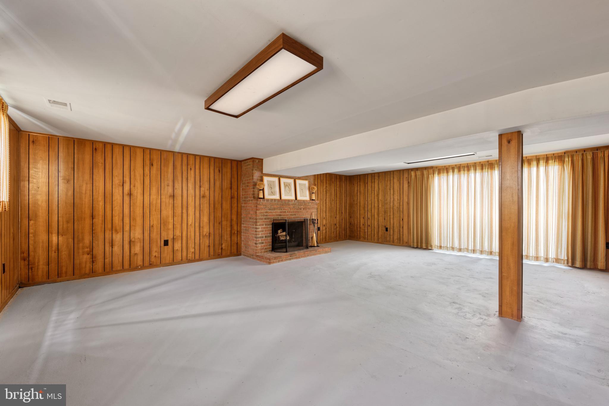 23281 Dover Road Middleburg, VA 20117 - Photo 28 of 65 Sliding glass doors open to rear concrete terrace