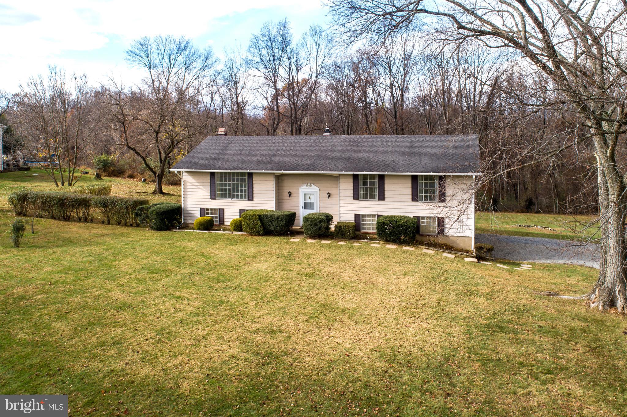 23281 Dover Road Middleburg, VA 20117 - Photo 36 of 65 View of the front of the house