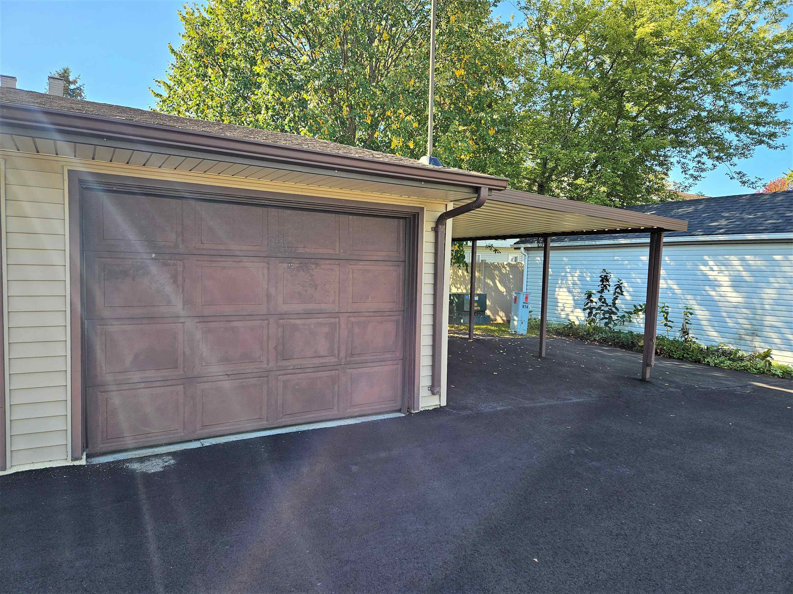 872 Castle Road Fond du Lac, WI 54935 - Photo 22 of 33 Gallery Image 22