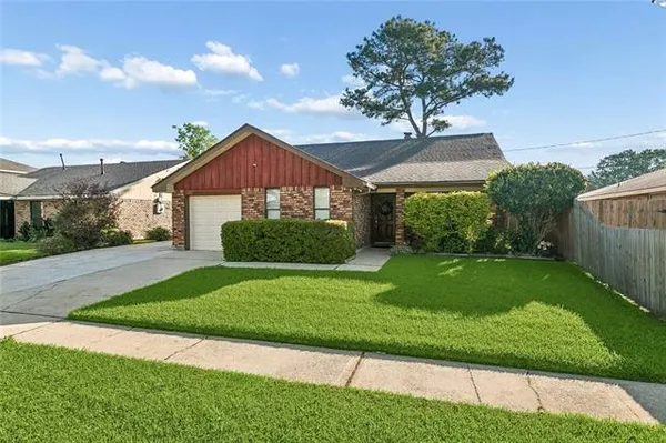 $235,000 | 1708 Tiffany Drive, Laplace, LA 70068