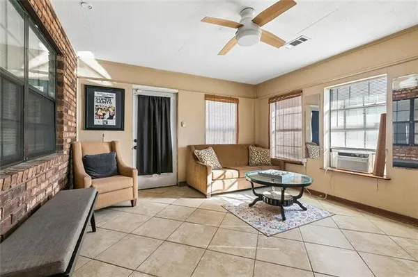 $235,000 | 1708 Tiffany Drive, Laplace, LA 70068