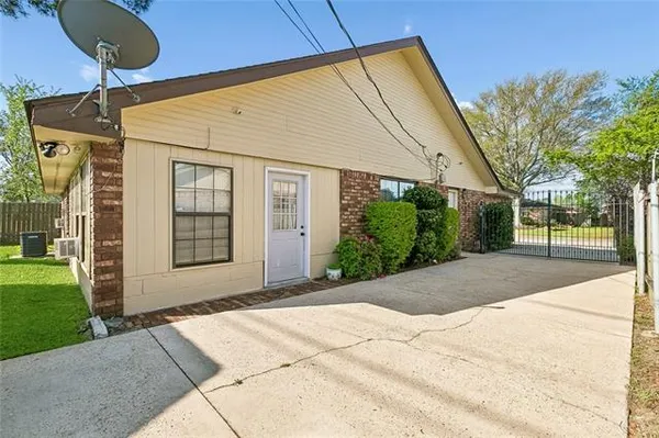 $235,000 | 1708 Tiffany Drive, Laplace, LA 70068