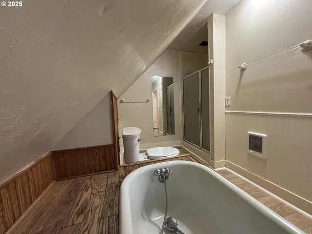 $359,000 | 503 Southeast Chadwick Street, Roseburg, OR 97470