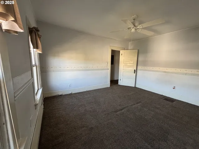 $359,000 | 503 Southeast Chadwick Street, Roseburg, OR 97470