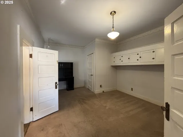 $359,000 | 503 Southeast Chadwick Street, Roseburg, OR 97470