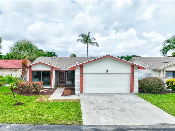 $479,000 | 3 Fawlkland Circle, Boynton Beach, FL 33426