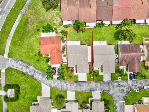 $479,000 | 3 Fawlkland Circle, Boynton Beach, FL 33426