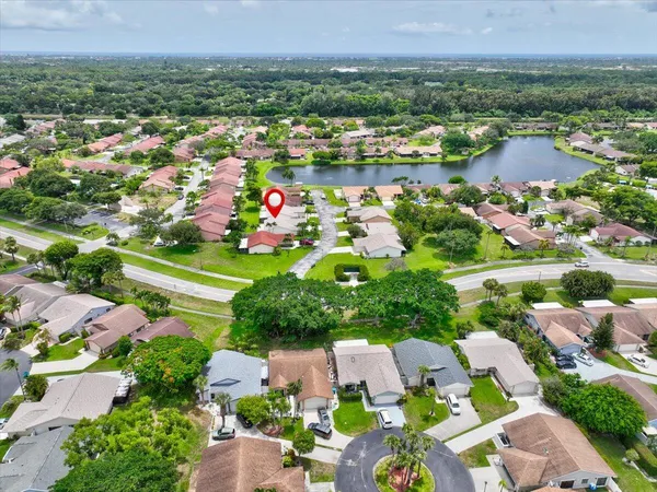 $479,000 | 3 Fawlkland Circle, Boynton Beach, FL 33426