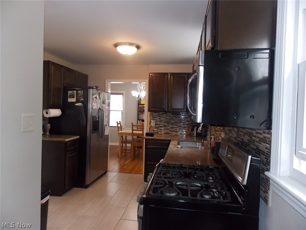 3936 Elmwood Road Cleveland Heights, OH 44121 - Photo 27 of 35