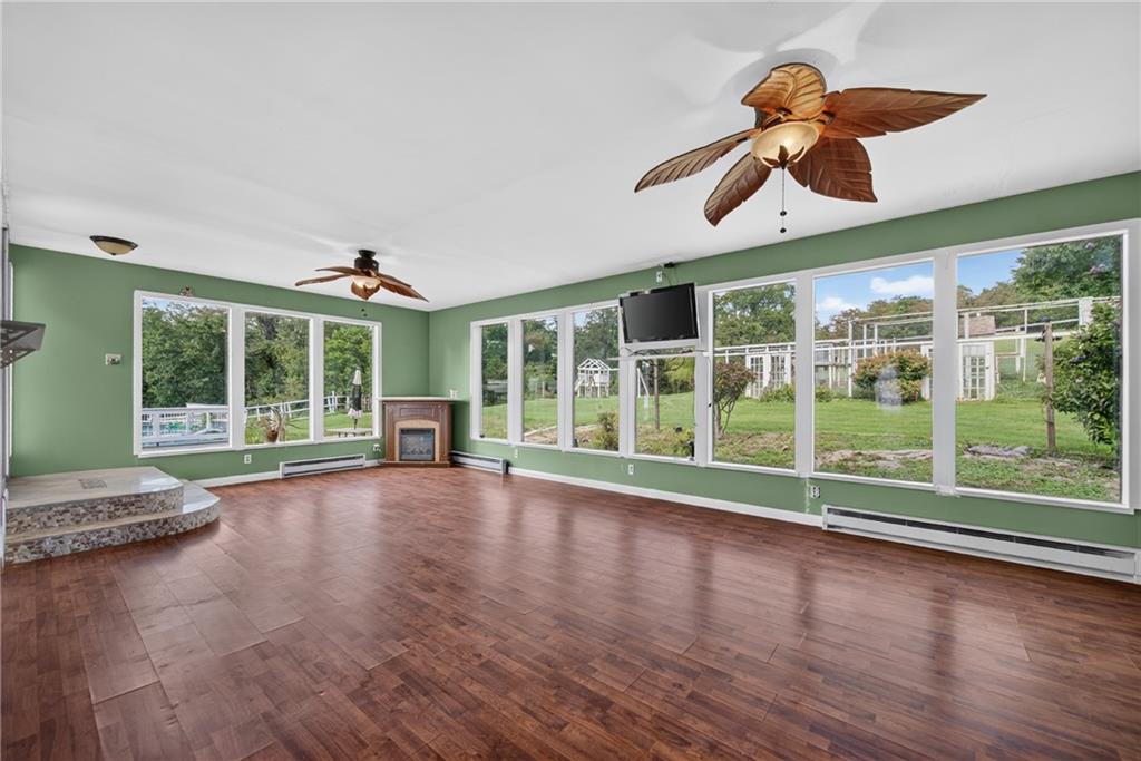 331 Hill Road Georgetown, PA 15043 - Photo 8 of 26 Gallery Image 8
