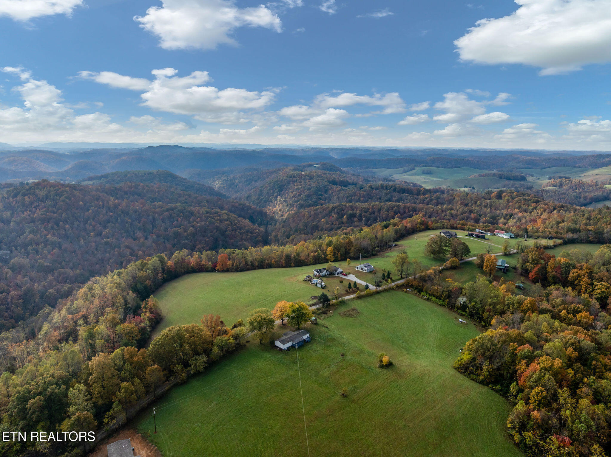 647 Dividing Ridge Road Speedwell, TN 37870 - Photo 30 of 47 Aerial