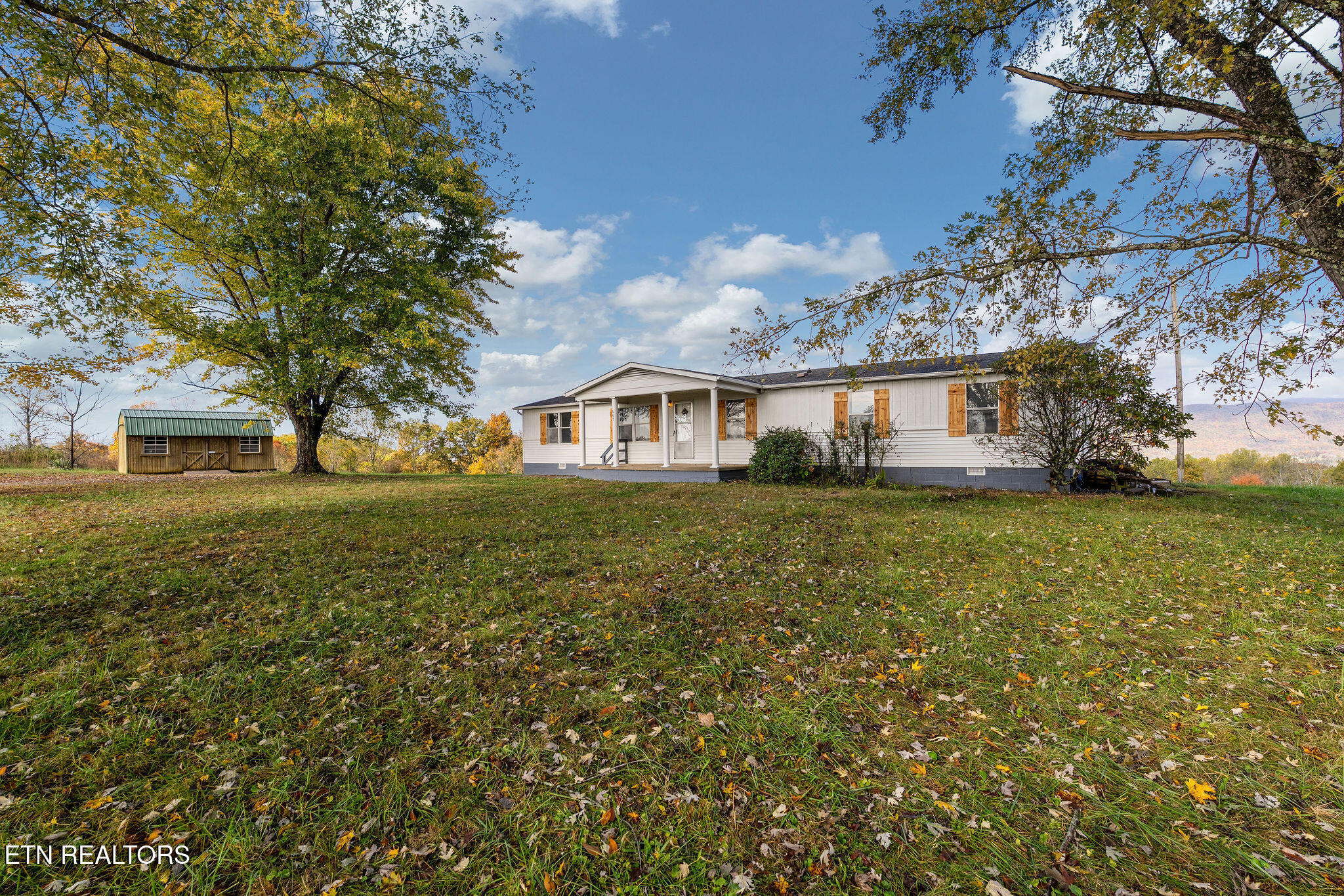 647 Dividing Ridge Road Speedwell, TN 37870 - Photo 35 of 47 Exterior