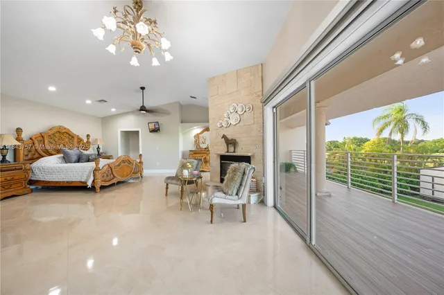 $1,699,999 | 9621 West Calusa Club Drive, Miami, FL 33186