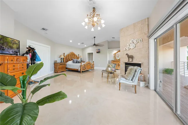 $1,699,999 | 9621 West Calusa Club Drive, Miami, FL 33186