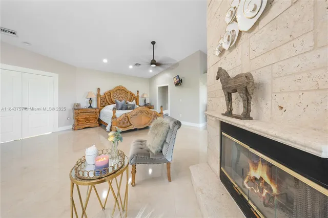 $1,699,999 | 9621 West Calusa Club Drive, Miami, FL 33186